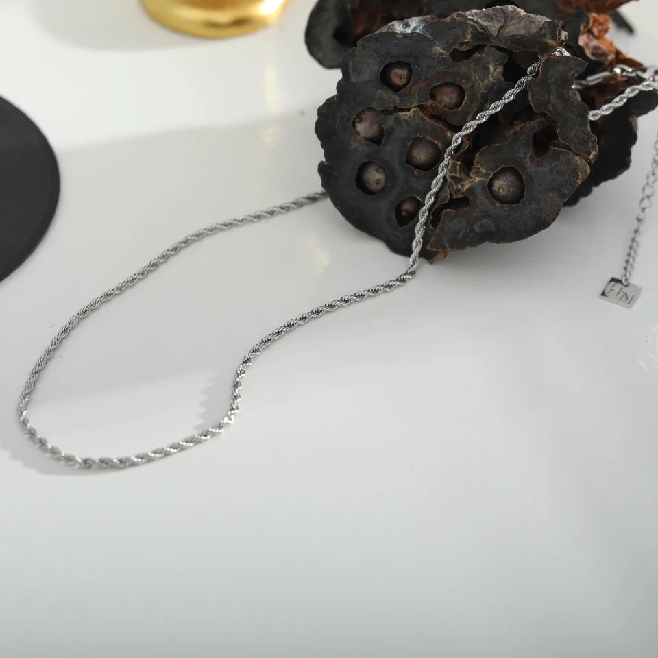 Kira 16" Chain Necklace - Hackney Nine