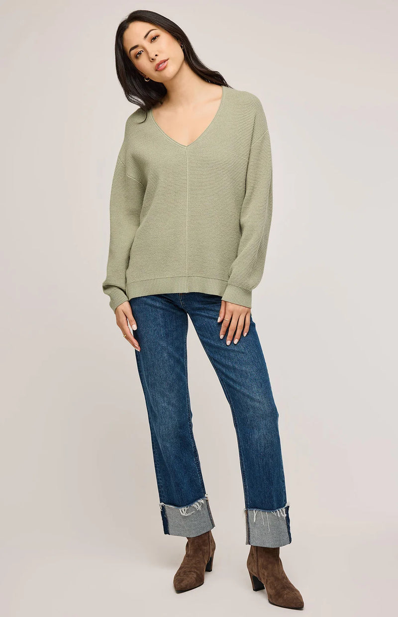 Lisbon V-Neck Knit Sweater - Gentle Fawn