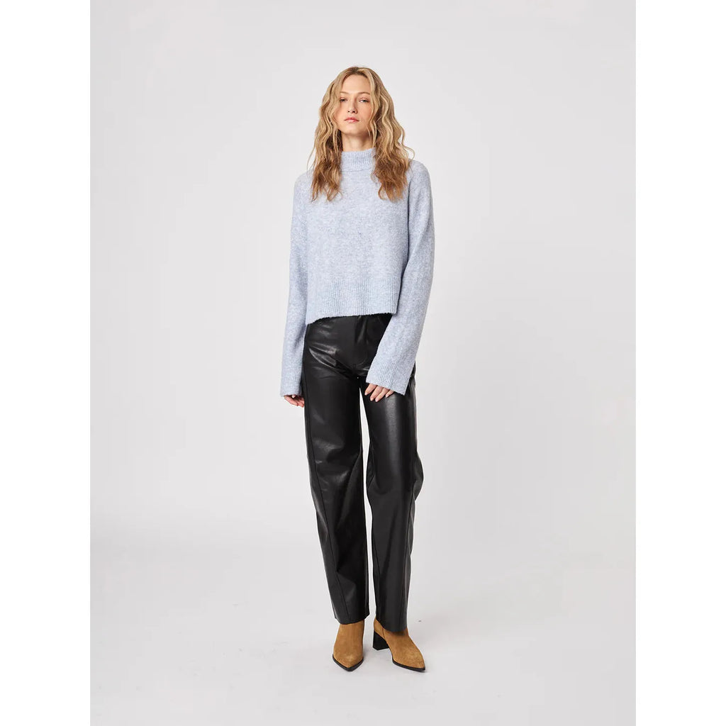 Oliver Sweater - John + Jenn