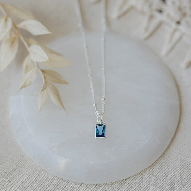 Glim Necklace - Glee