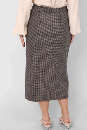 Outta Here Houndstooth Midi Skirt - Sadie & Sage