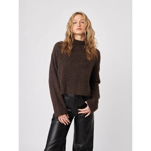 Oliver Sweater - John + Jenn