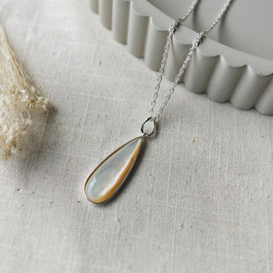 Alara Mother Of Pearl Necklace - Glee