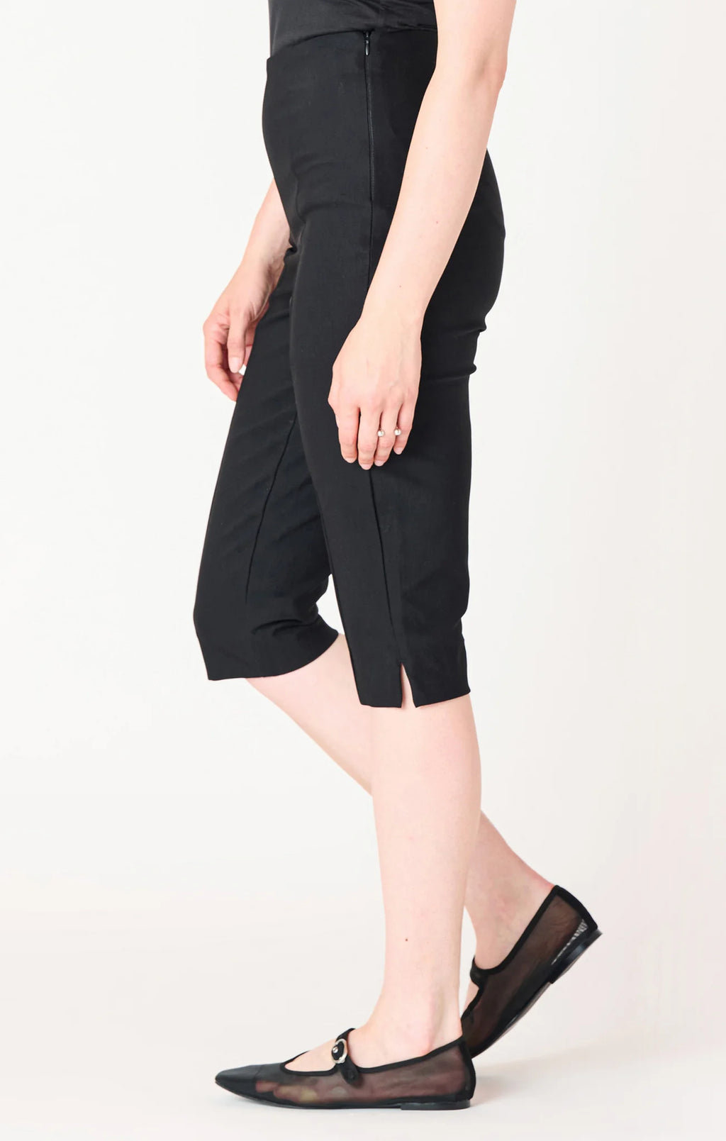 Capri Pants - Black Tape