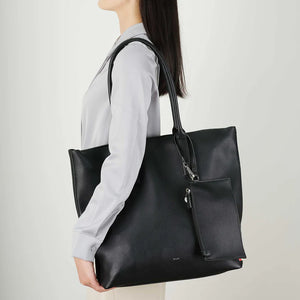 Enne Tote - Colab