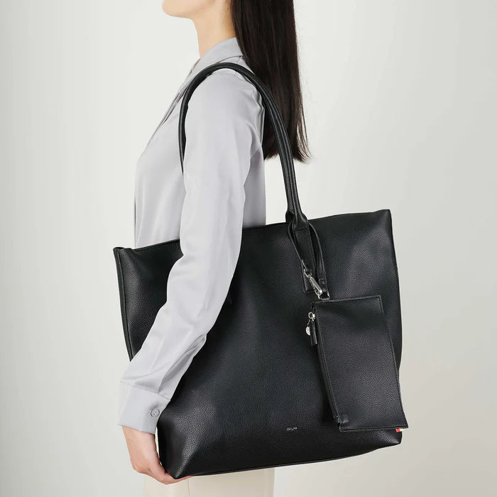 Enne Tote - Colab