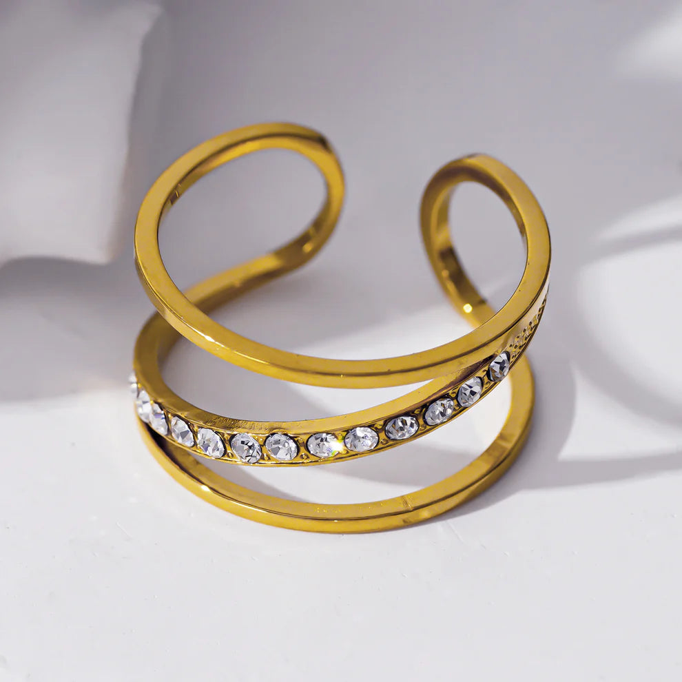 Urduja Ring - Hackney Nine