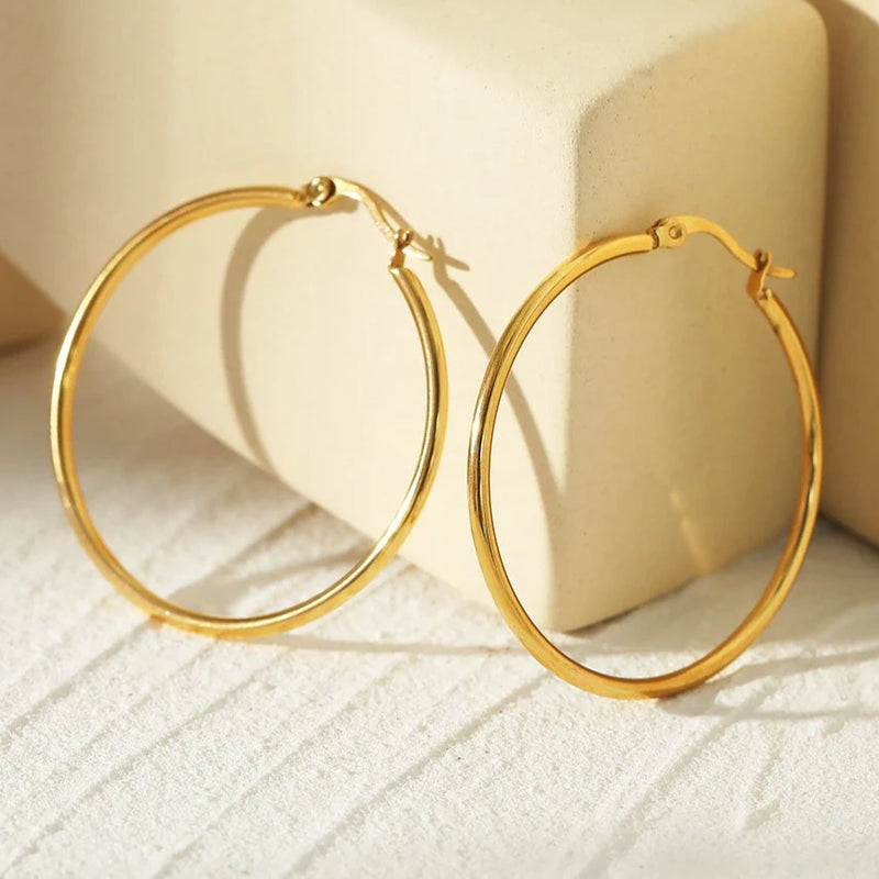 Bianca 7 Hoop - Hackney Nine