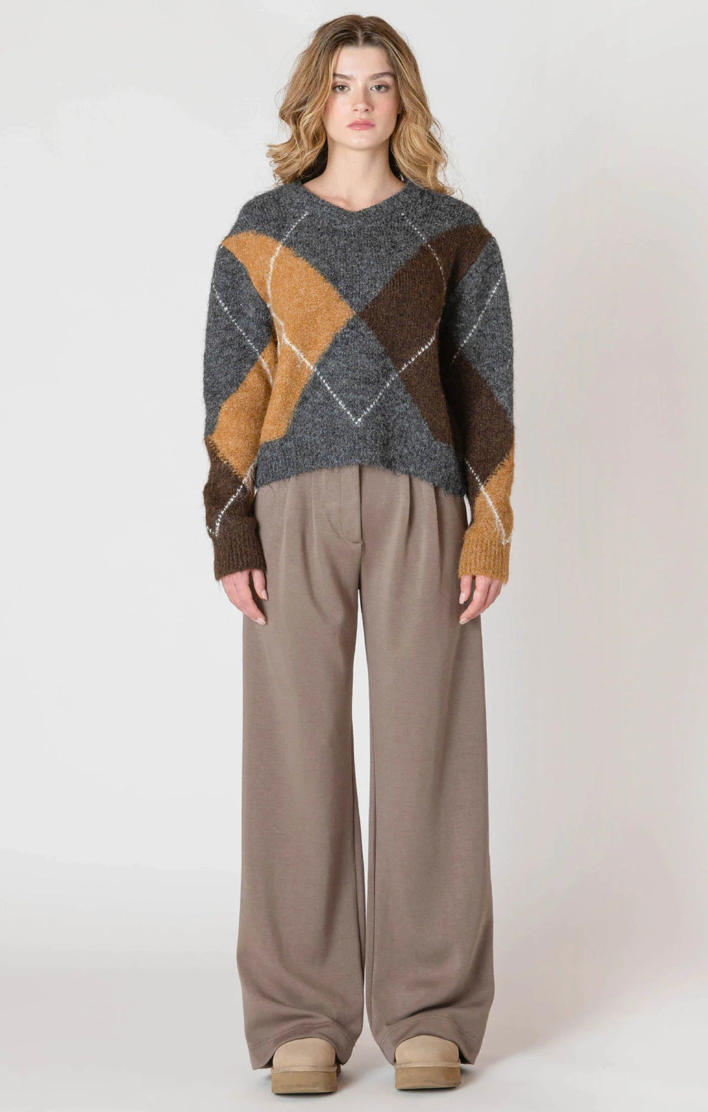 V-Neck Patterned Sweater - Room 34