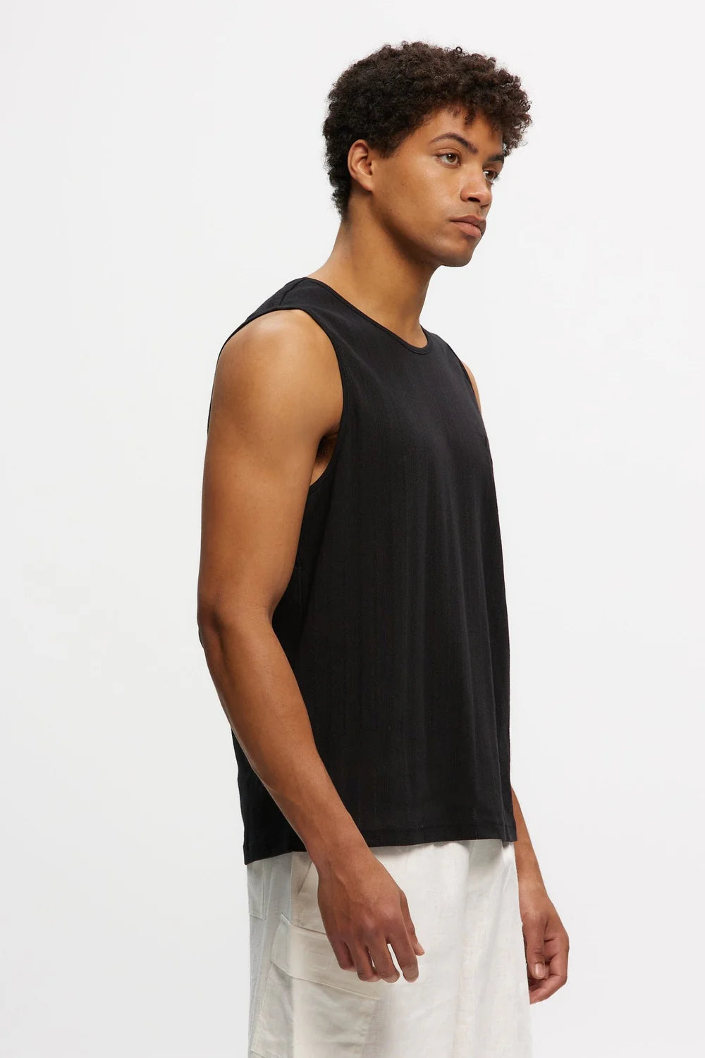 Perforated Rib Tank - Kuwalla