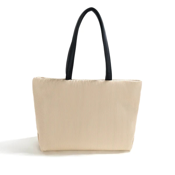 Mille Feuille Yia Tote - Colab